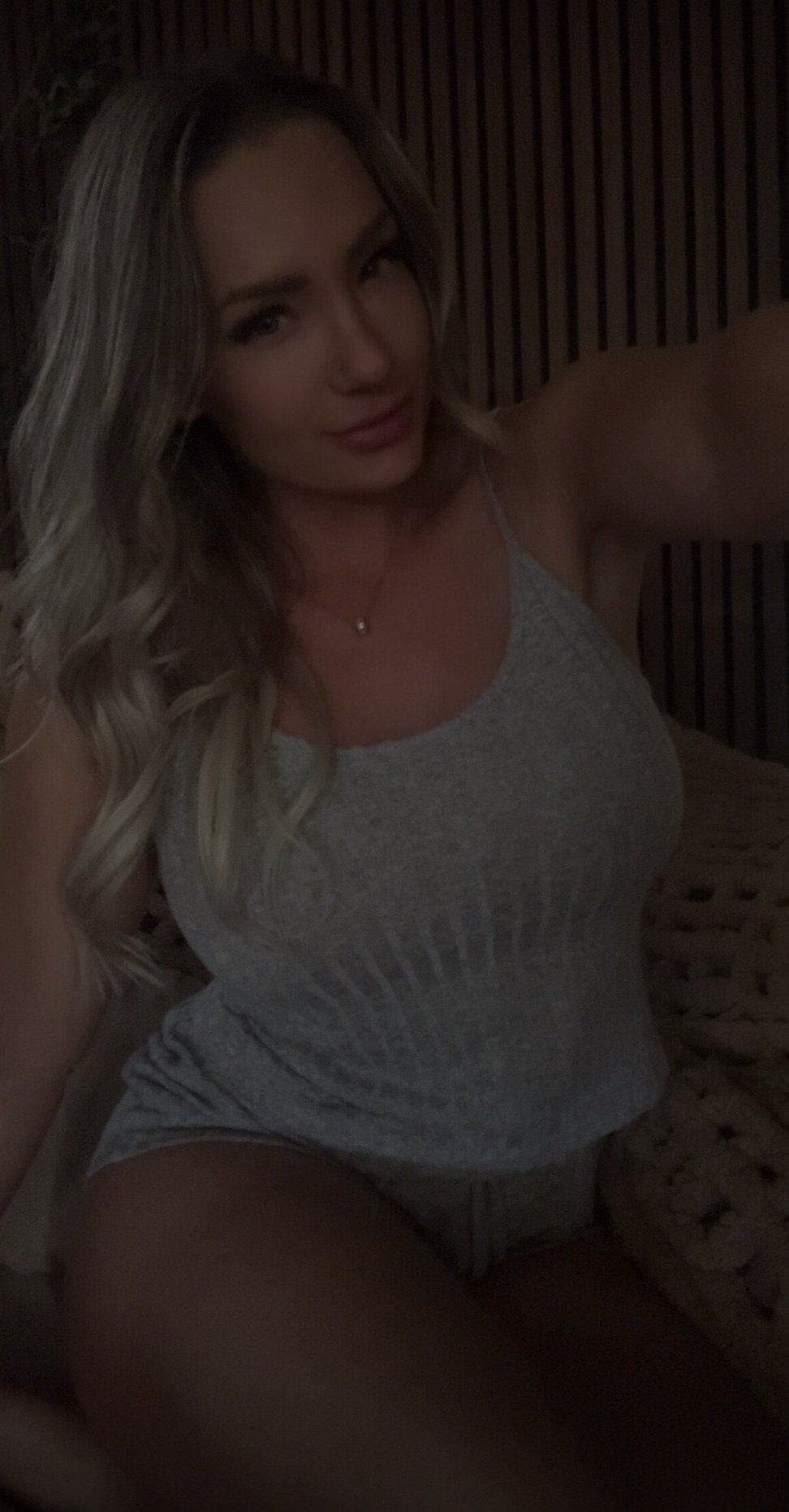 Cali Carter - Sunset Glamour